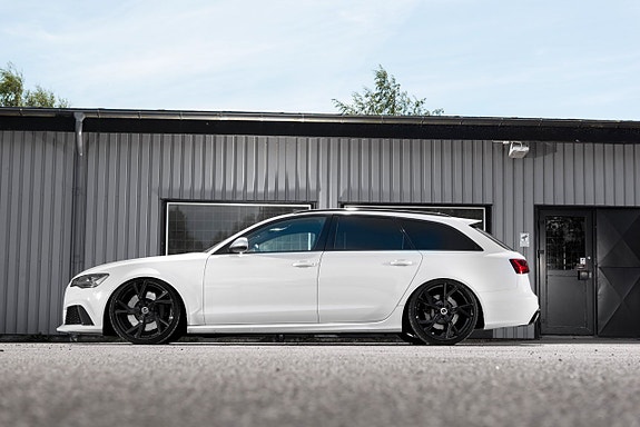 Audi RS6 3 of 23