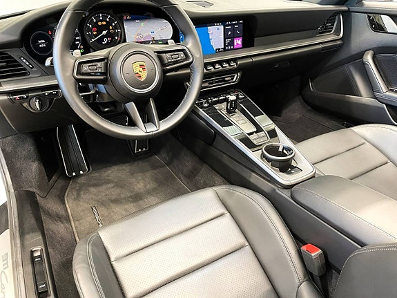 Porsche 911 6 of 15