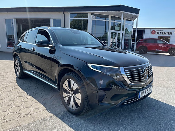 Mercedes-Benz EQC400 3 of 28