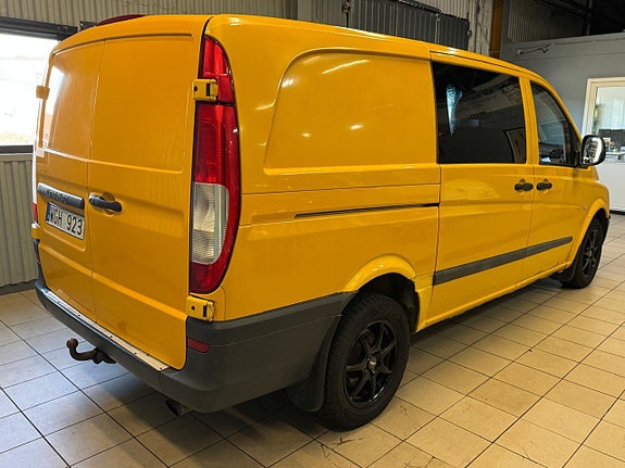 Mercedes-Benz Vito 115 3 of 5