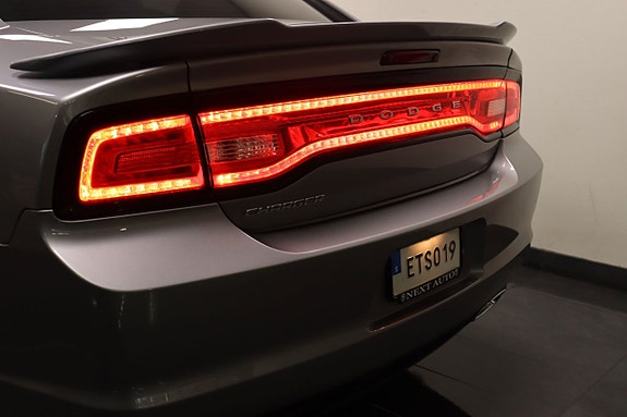 Dodge Charger 26 of 26