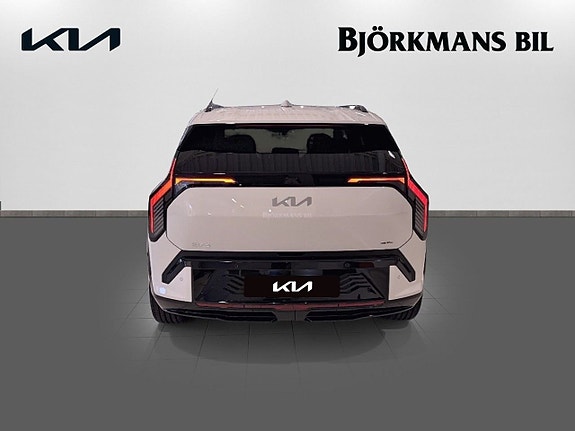 Kia EV3 5 of 25