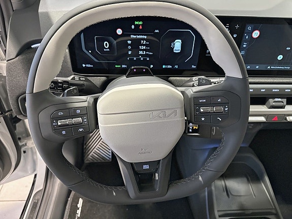 Kia EV3 15 of 25