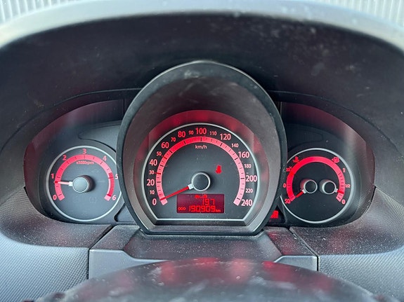 Kia Ceed 9 of 20