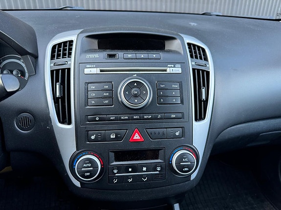 Kia Ceed 10 of 20