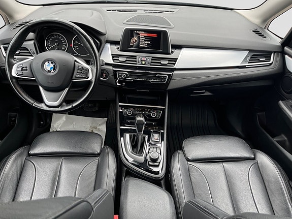 BMW 218 10 of 20