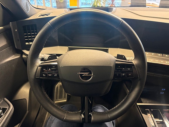 Opel Astra 12 of 27