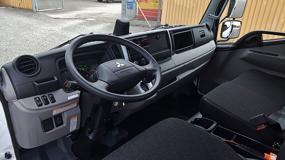 Mitsubishi Fuso 5 of 5