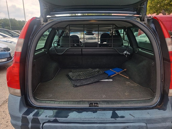 Volvo XC70 6 of 13