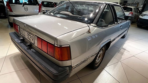 Mazda 929 16 of 22