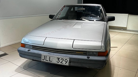 Mazda 929 6 of 22