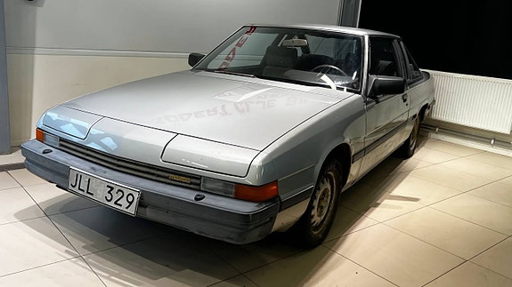 Mazda 929 4 of 22