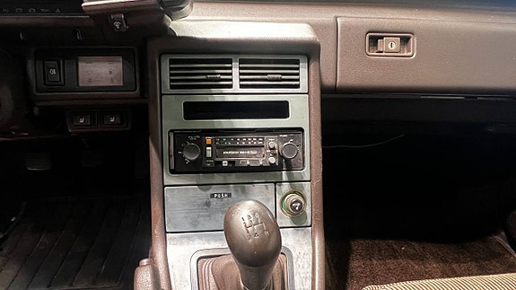 Mazda 929 13 of 22