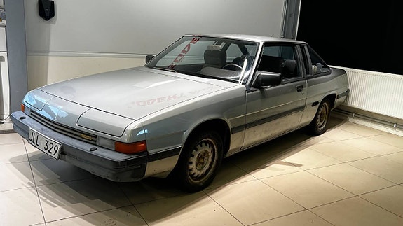 Mazda 929 2 of 22