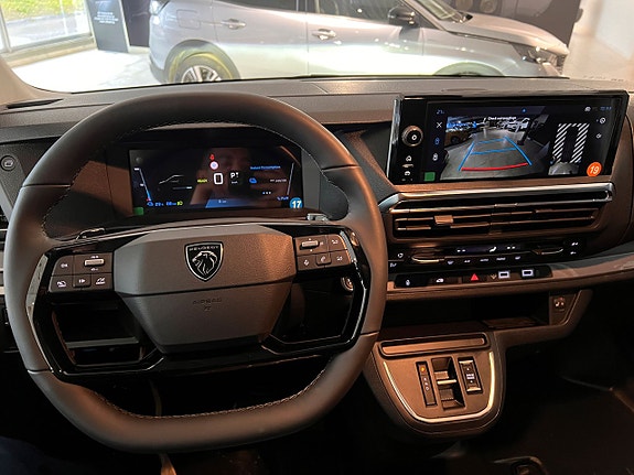 Peugeot e-Expert 7 of 11