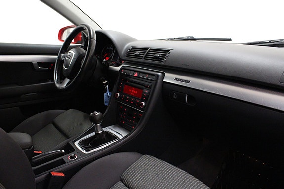Audi A4 15 of 27