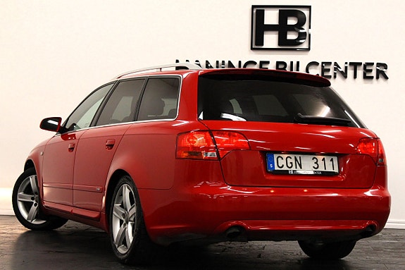 Audi A4 8 of 27