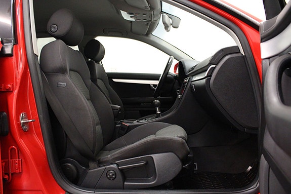 Audi A4 14 of 27