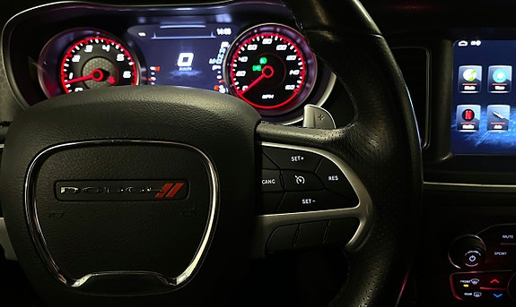 Dodge Charger 24 of 27