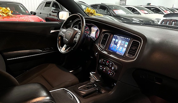Dodge Charger 19 of 27