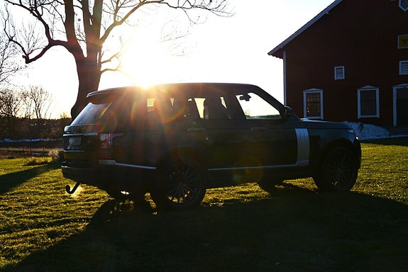 Land Rover Range Rover 22 of 30