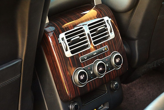 Land Rover Range Rover 16 of 30