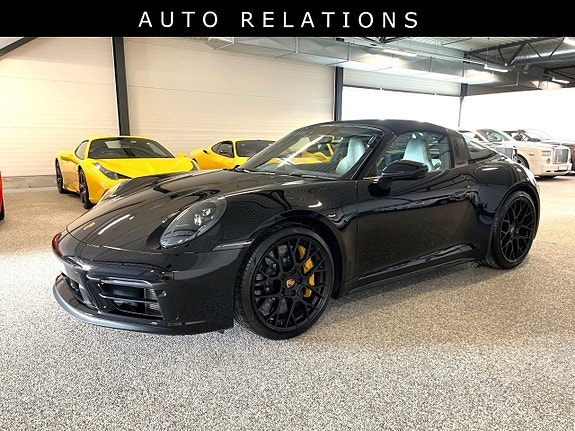 Porsche 911 11 of 30