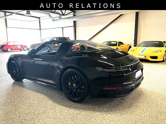 Porsche 911 6 of 30