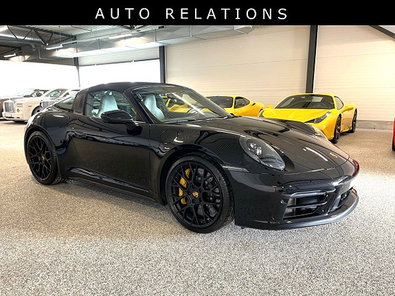 Porsche 911 9 of 30