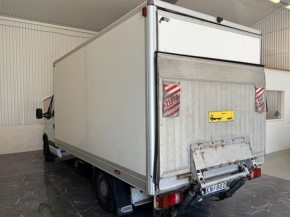 Nissan Interstar 4 of 5