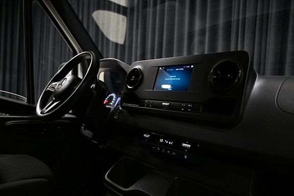 Mercedes-Benz Sprinter 316 26 of 27