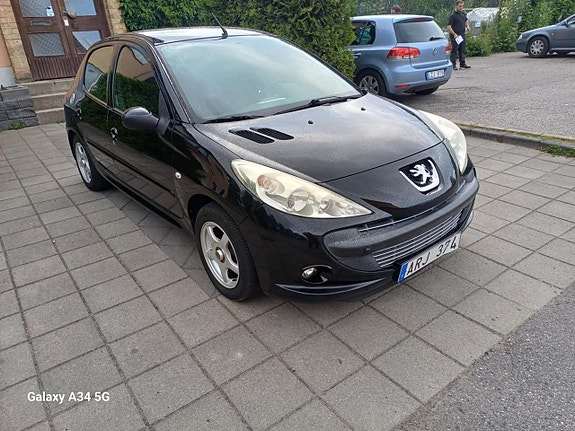 Peugeot 206+