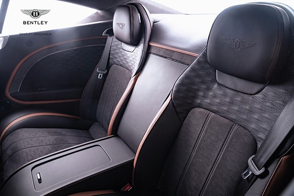 Bentley Continental GT 17 of 23