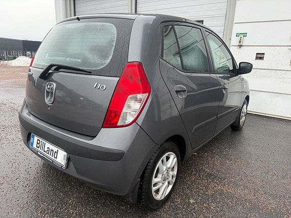 Hyundai i10 4 of 9