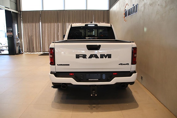 Dodge RAM 1500 5 of 5