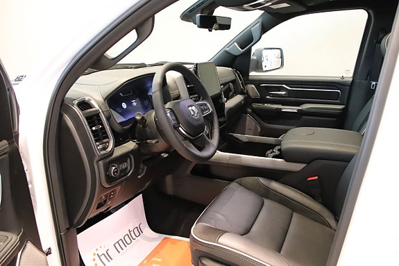 Dodge RAM 1500 9 of 30
