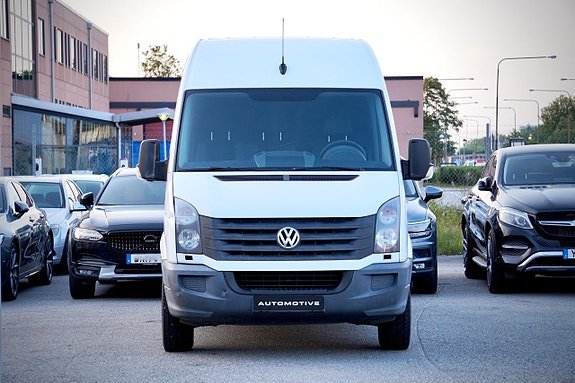 Volkswagen Crafter 35 2 of 9