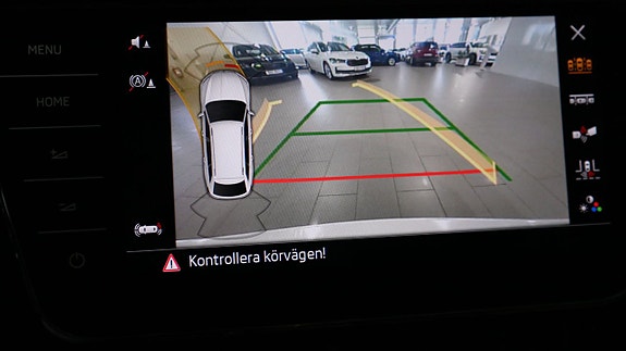 Skoda Superb 15 of 19