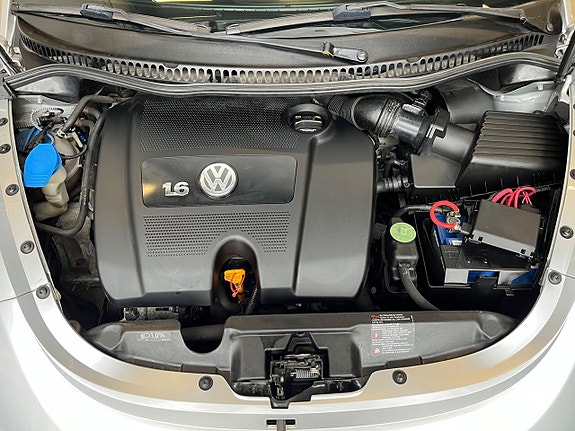 Volkswagen The Beetle 10 of 21
