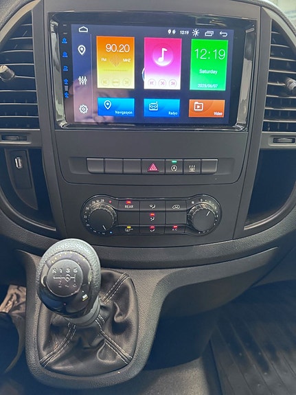Mercedes-Benz Vito 110 13 of 16