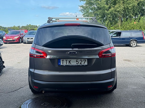 Ford S-MAX 5 of 5