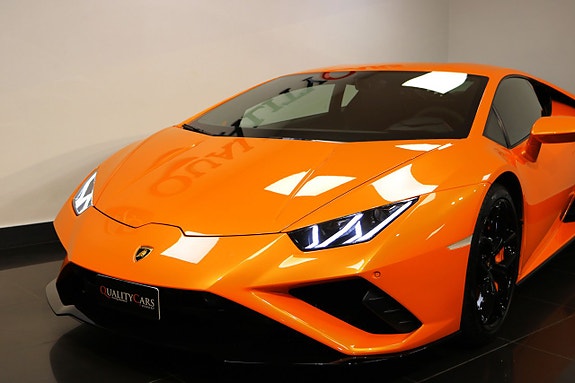 Lamborghini Huracan 19 of 27
