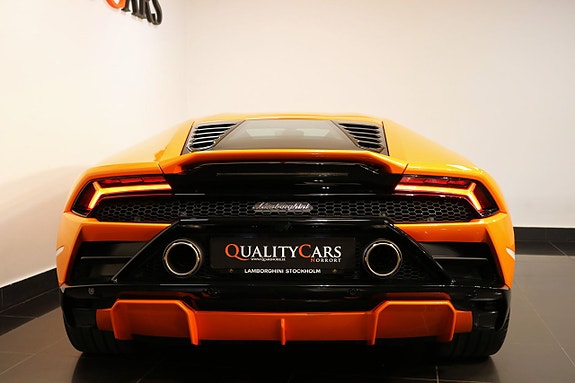 Lamborghini Huracan 6 of 27