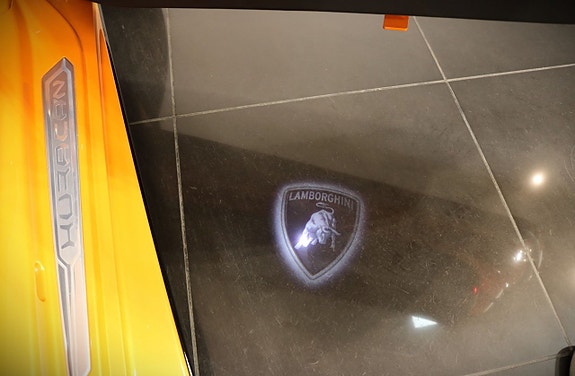 Lamborghini Huracan 25 of 27