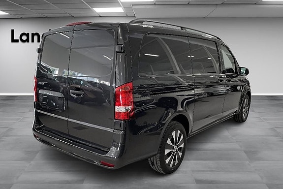 Mercedes-Benz eVito 112 4 of 5