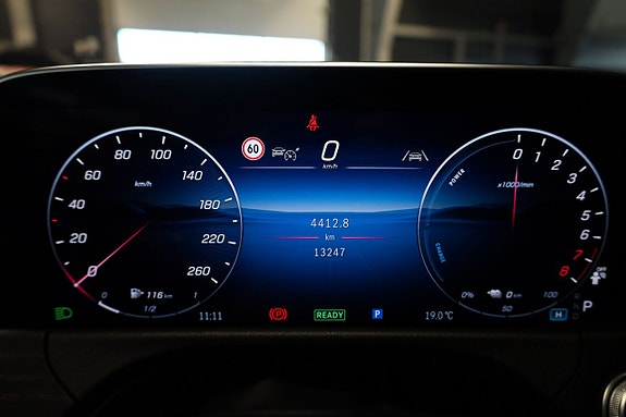 Mercedes-Benz E300 15 of 25