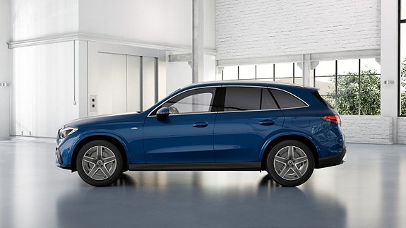 Mercedes-Benz GLC300 e 5 of 14