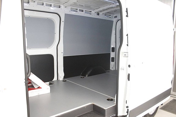 Maxus e-Deliver 9 9 of 18