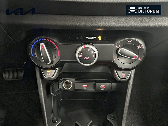 Kia Picanto 13 of 15