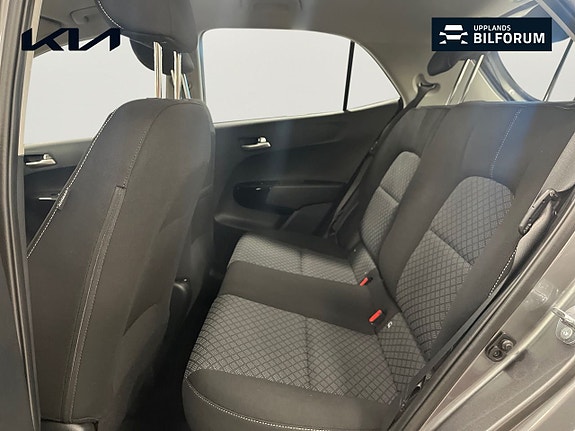 Kia Picanto 9 of 15